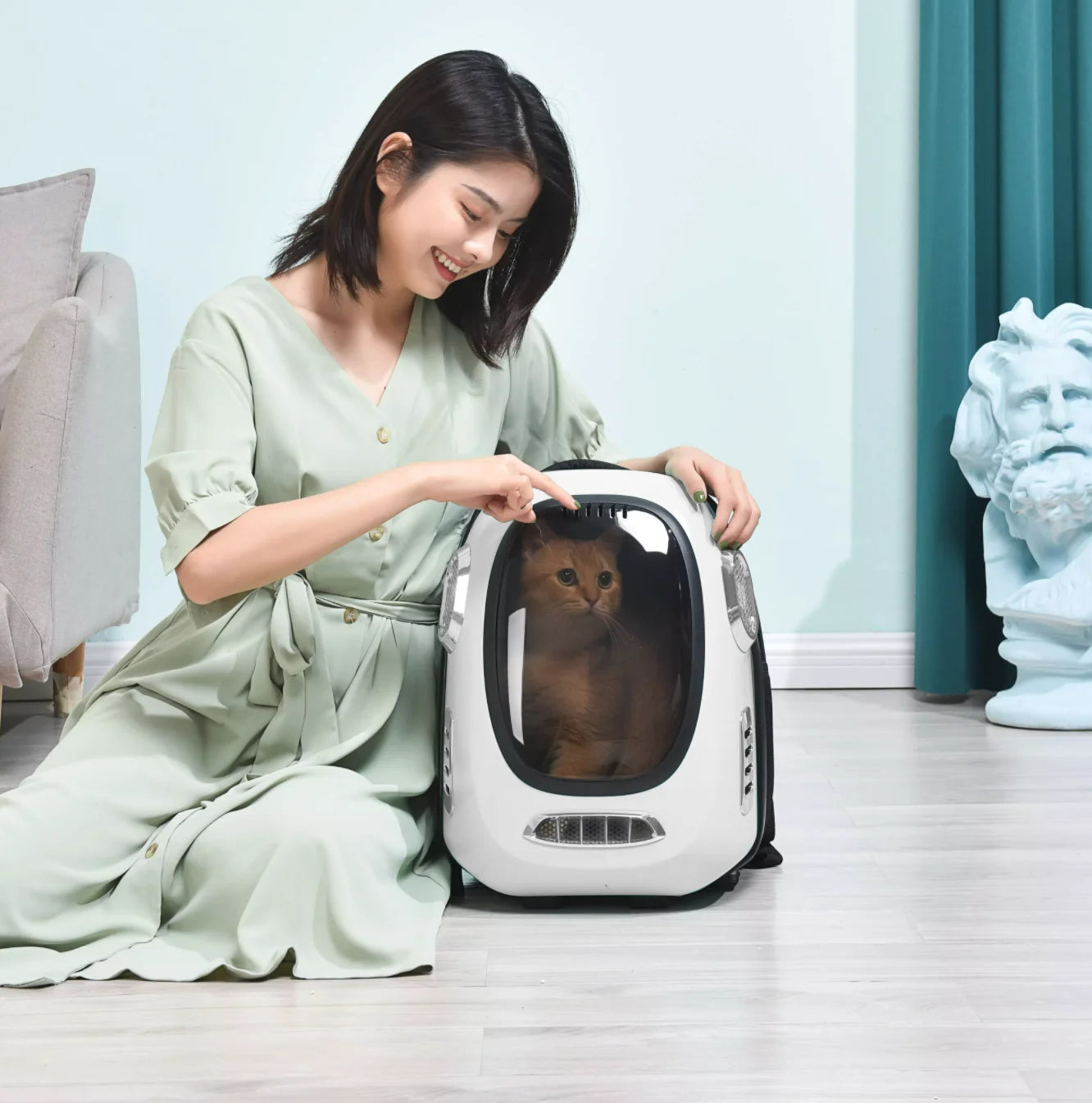 Trekpod Smart Pet Carrier Backpack for Cats, Small Dogs and Puppies Upto17 Lbs, Intelligent Temperature Control, App- Enabled with 5V USB Portable Outlet, Hiking & Outdoor Use (White)